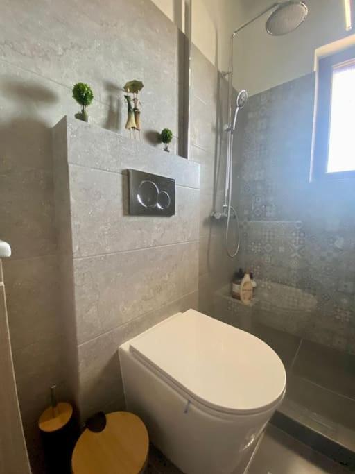 Τέσσερις Εποχές Apartamento Aetos  Exterior foto
